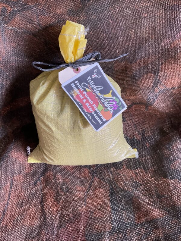 Trifecta Outdoors Fruit Punch Deer Mineral